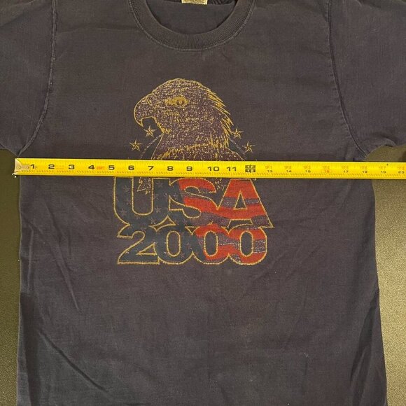 Y2K 2000 USA Eagle Graphic Tee Fruit of the Loom M Navy Blue Vintage Grunge Tee - Picture 3 of 7